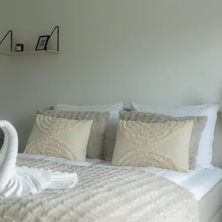 Nordic Kivikatu By Booklapland * Rovaniemi